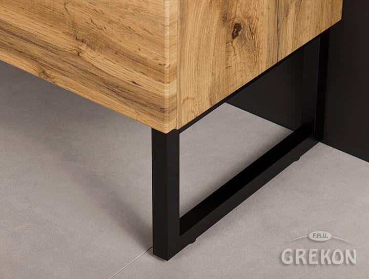 Noga do mebli loft 39/21 czarny mat