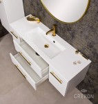 Matowa biała szafka ze złotymi uchwytami Belli Gold