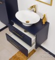 Granatowa, matowa szafka w stylu glamour