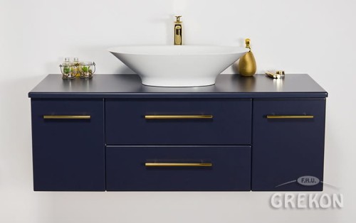 Szafka łazienkowa w granatowym kolorze z białą umywalką