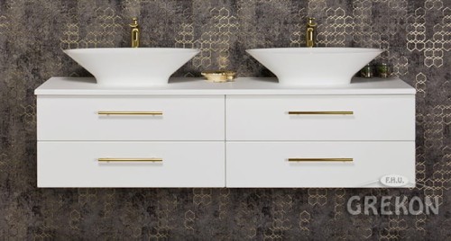 Elegancka szafka łazienkowa w stylu glamour