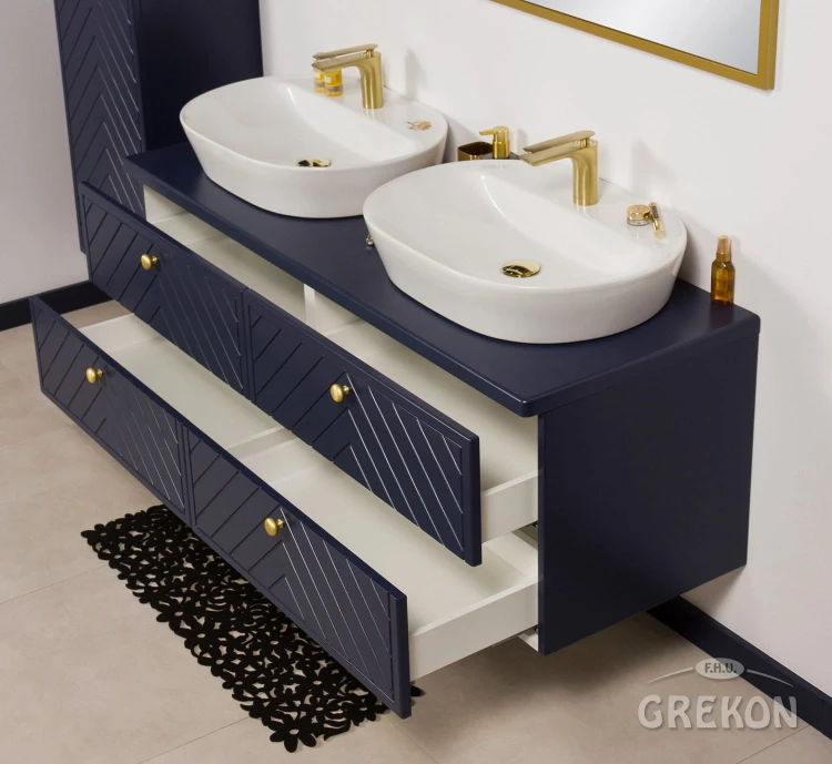 Granatowa szafka łazienkowa z umywalkami ceramicznymi