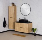 Kolekcja nowoczesnych mebli łazienkowych w kolorze naturalnego dębu z lamelami
