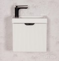 Biała matowa szafka łazienkowa seria Fresco