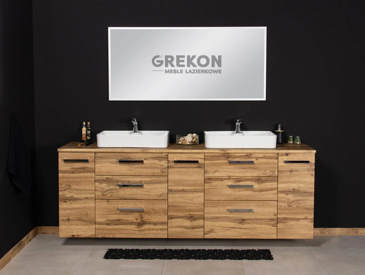 Elegancka szafka łazienkowa z serii Fokus New kolor dąb naturalny