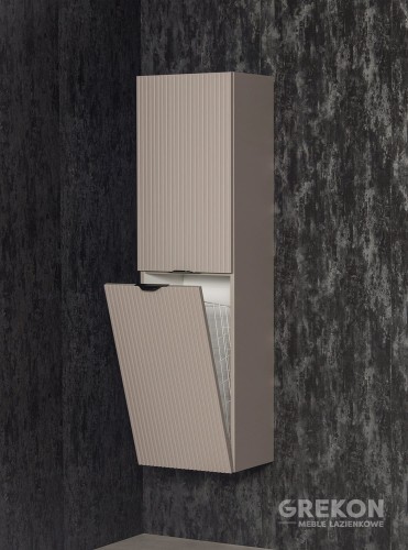 Wysoki wiszący regał z koszem cargo 40x143 cm