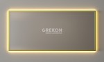 Wiszące lustro łazienkowe 140x65 ze złotą, aluminiową ramą