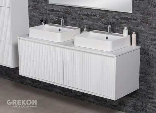Nowoczesna i elegancka szafka łazienkowa z dwiema dolomitowymi umywalkami