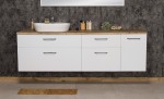 Biała modułowa szafka łazienkowa z blatem dąb naturalny i ceramiczną umywalką