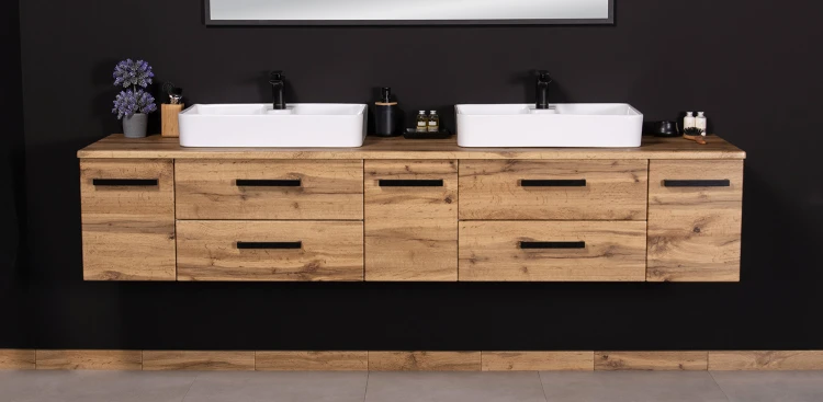 Szafka łazienkowa 210 cm w kolorze naturalny dąb z serii Fokus New Loft