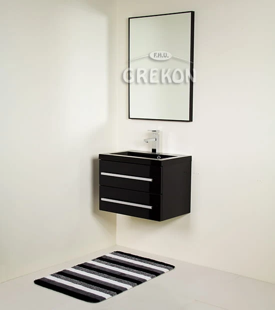 Lustro łazienkowe w czarnej aluminiowej ramie