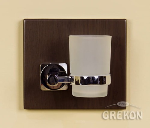 Kubek do łazienki na płycie w kolorze wenge mat