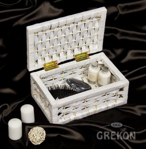 Koszyk wiklinowy zamykany biały JD9508 S mały